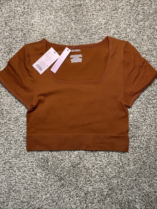 wild fable Tops - NWT wild fable Rust Brown Square-Neck Cropped Rib Tee.  Size Large.